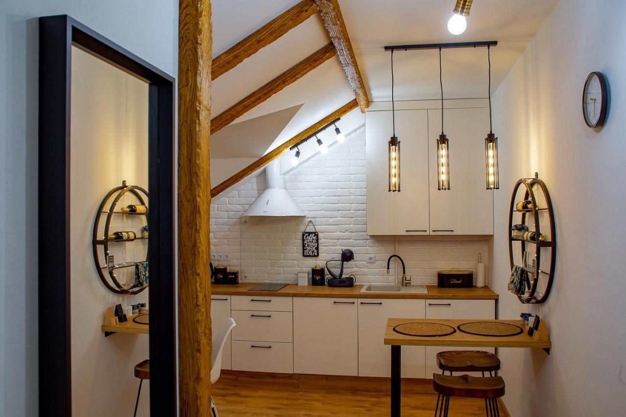 Old Town Loft Apartments Kamianets-Podilskyi Exterior photo